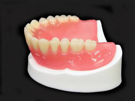 仙台市青葉区台原の歯医者、台原みなも歯科クリニックの入れ歯治療